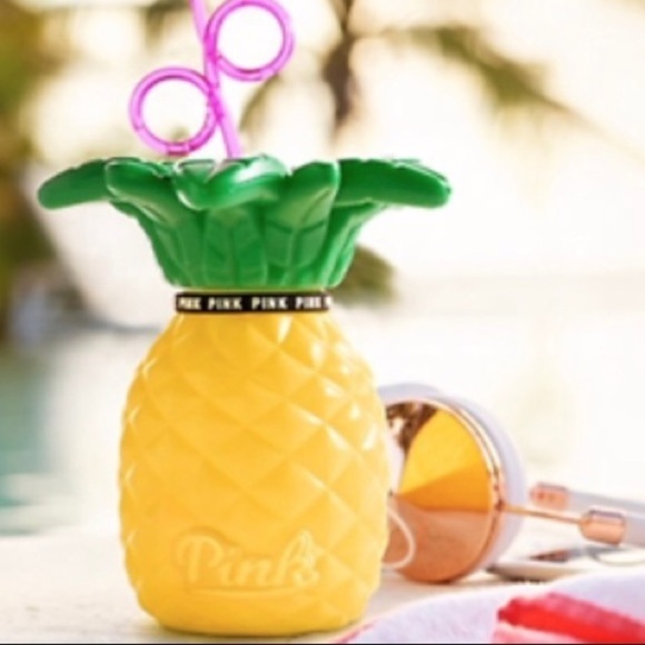 VS NWT PINK Pineapple Tumbler Cup with Straw - Picture 1 of 2